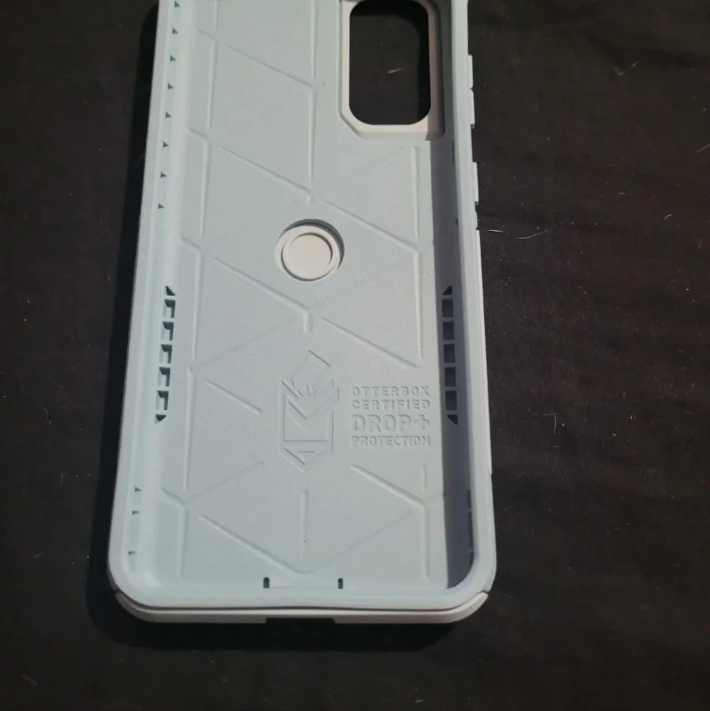 Otterbox Samsung galaxy S20 phone cover